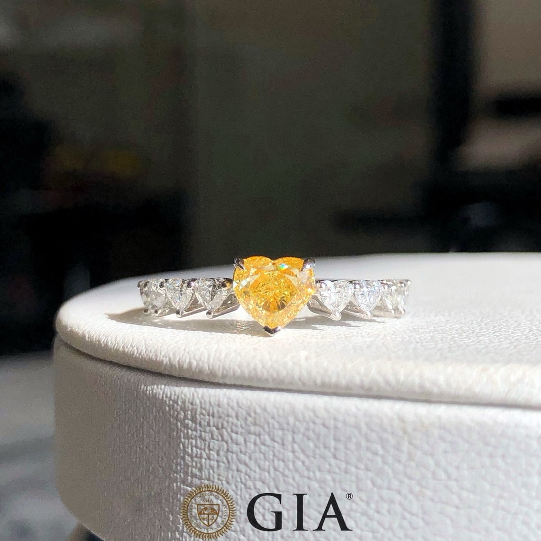 Gia Certified 14k Gold 1.68 Ctw Natural Yellow Diamond & Diamond Ring: Ref:231031043 // gold content:14k gold // ring size:7. 25us // // main gemstone:yellow diamond // certified:gia // shape:heart // carat weight:1. 00ct // clarity grade:vs2 // color:yellow //