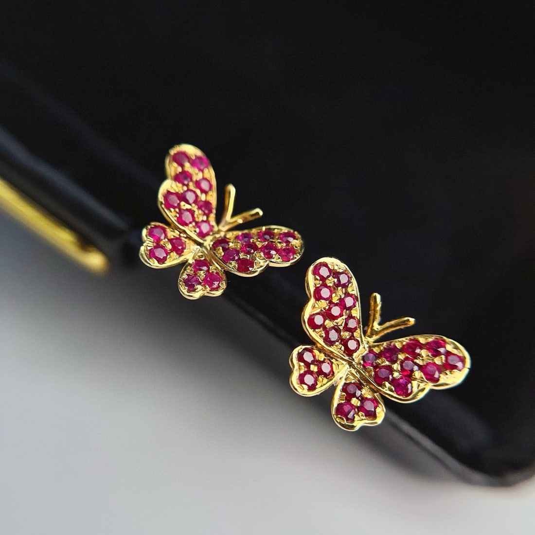 14k Gold 1.00 Ct Natural Ruby & Butterfly Earrings - 5