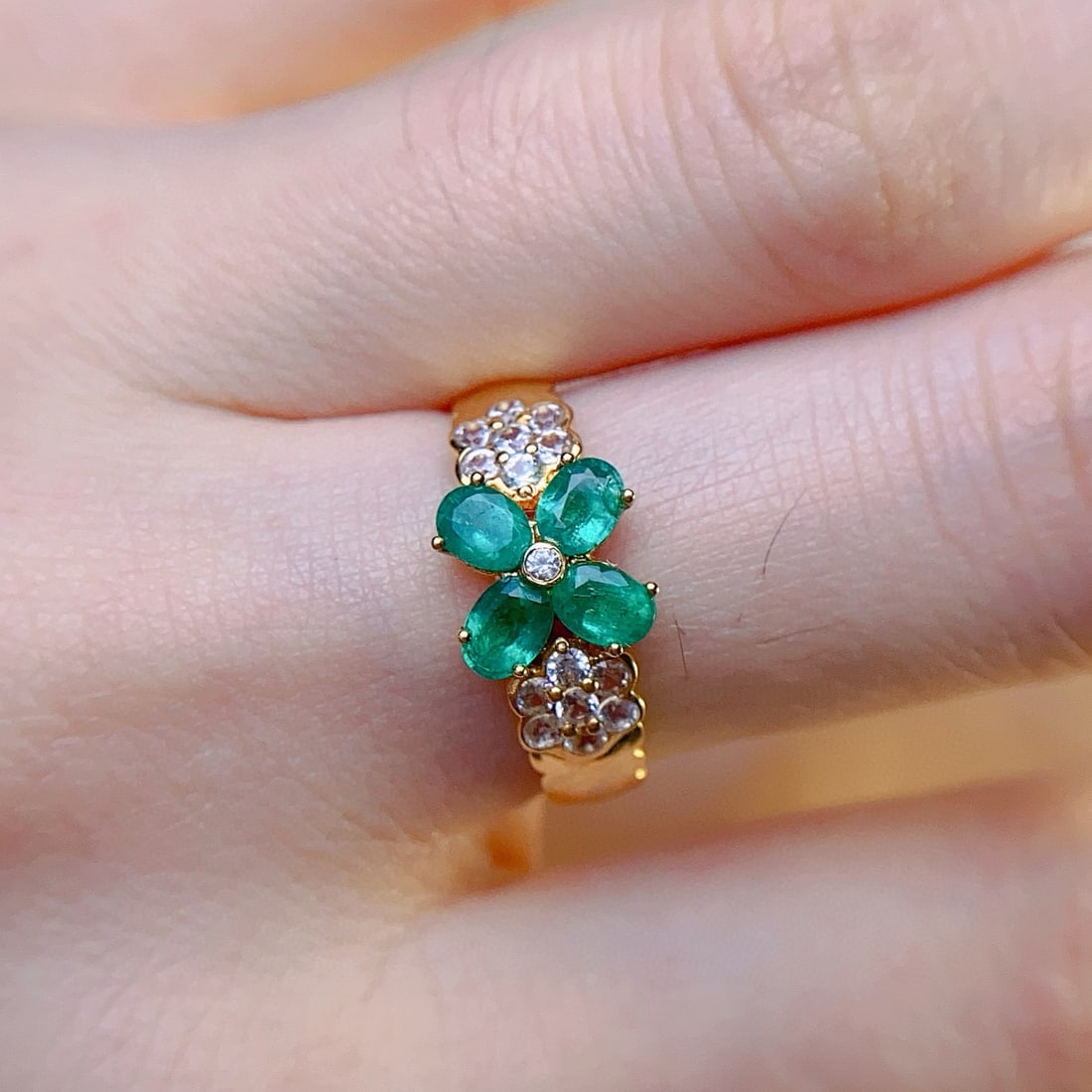 14k Gold 1.20 Ct Natural Emerald & Sapphire Ring - 2