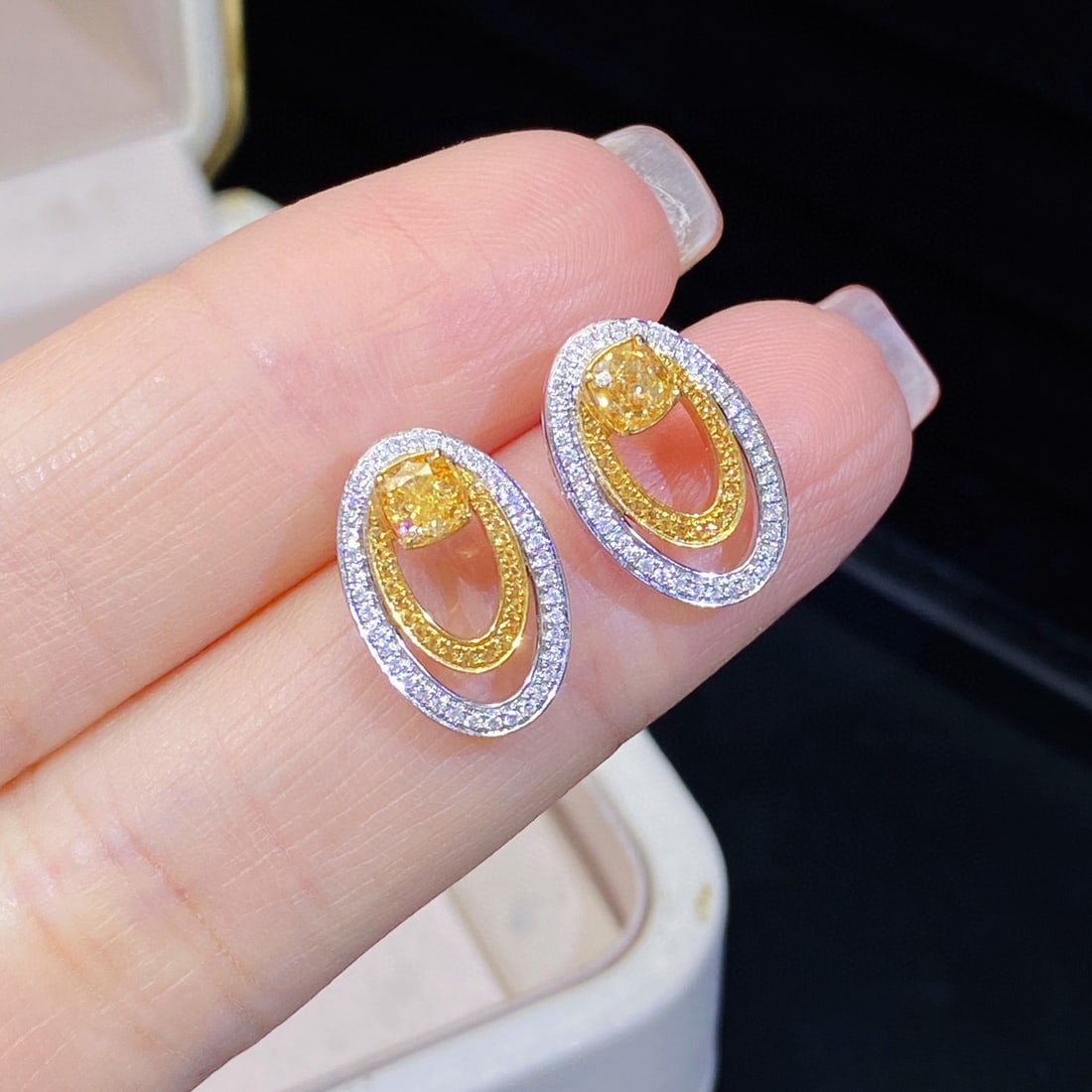 14k Gold 0.84 Ctw Natural Yellow Diamond & Diamond Earrings - 2