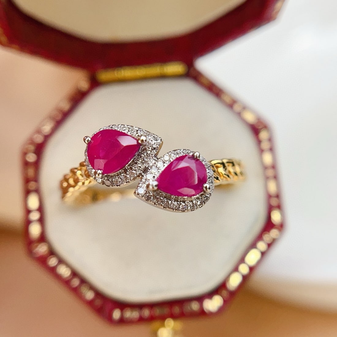 14k Gold 0.93 Ct Natural Ruby & Diamond Ring - 4