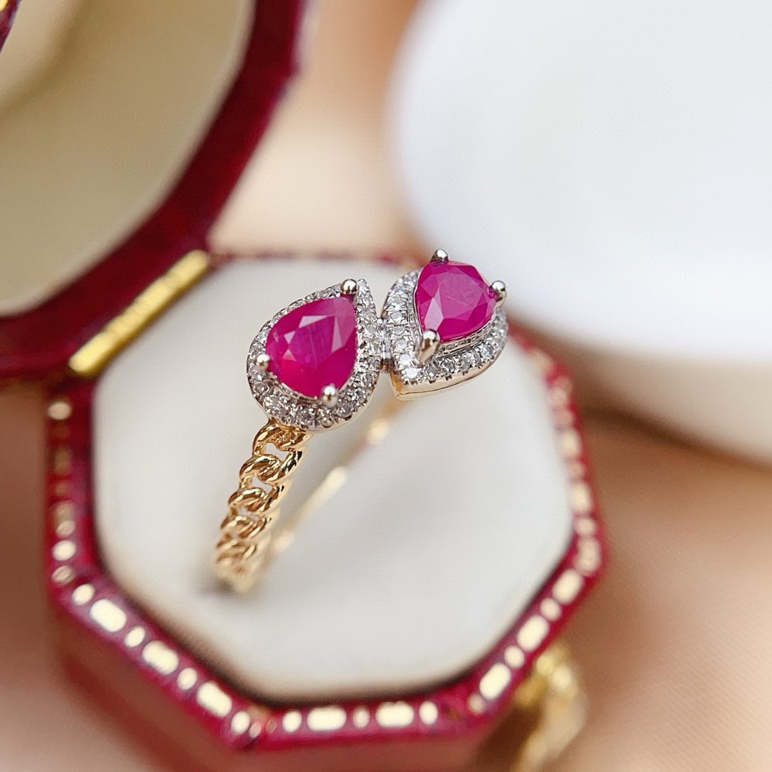 14k Gold 0.93 Ct Natural Ruby & Diamond Ring - 6