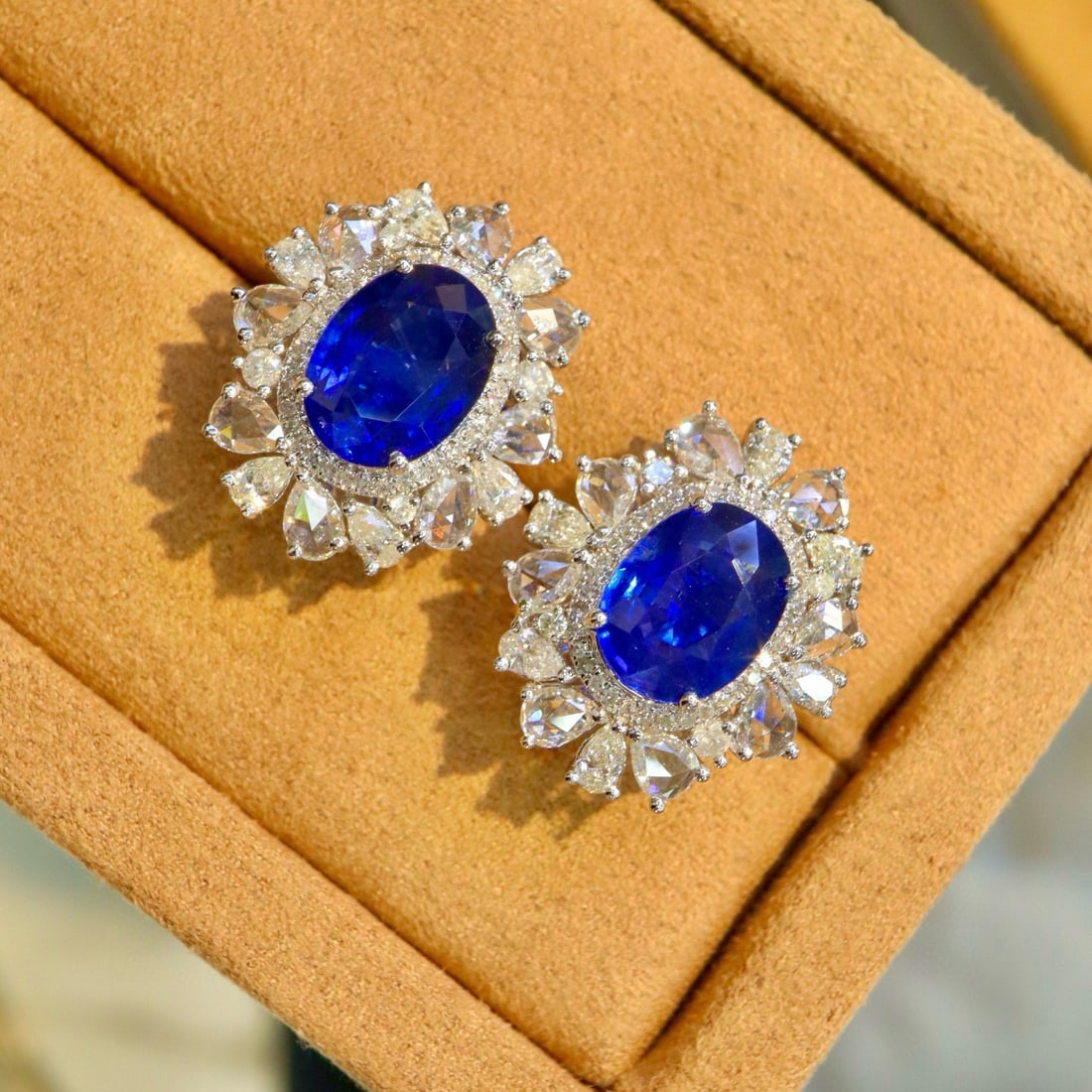 14k Gold 5.26 Ctw Vivid Blue Natural Sapphire & Diamond Earrings - 3