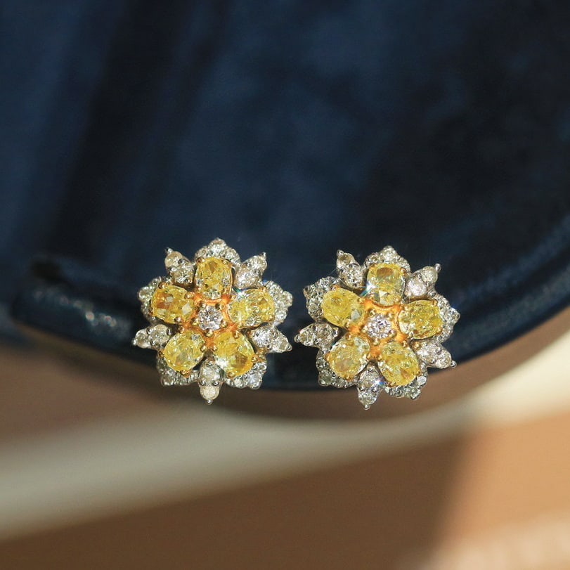 14k Gold 1 Ct Natural Color Diamond Earrings - 2