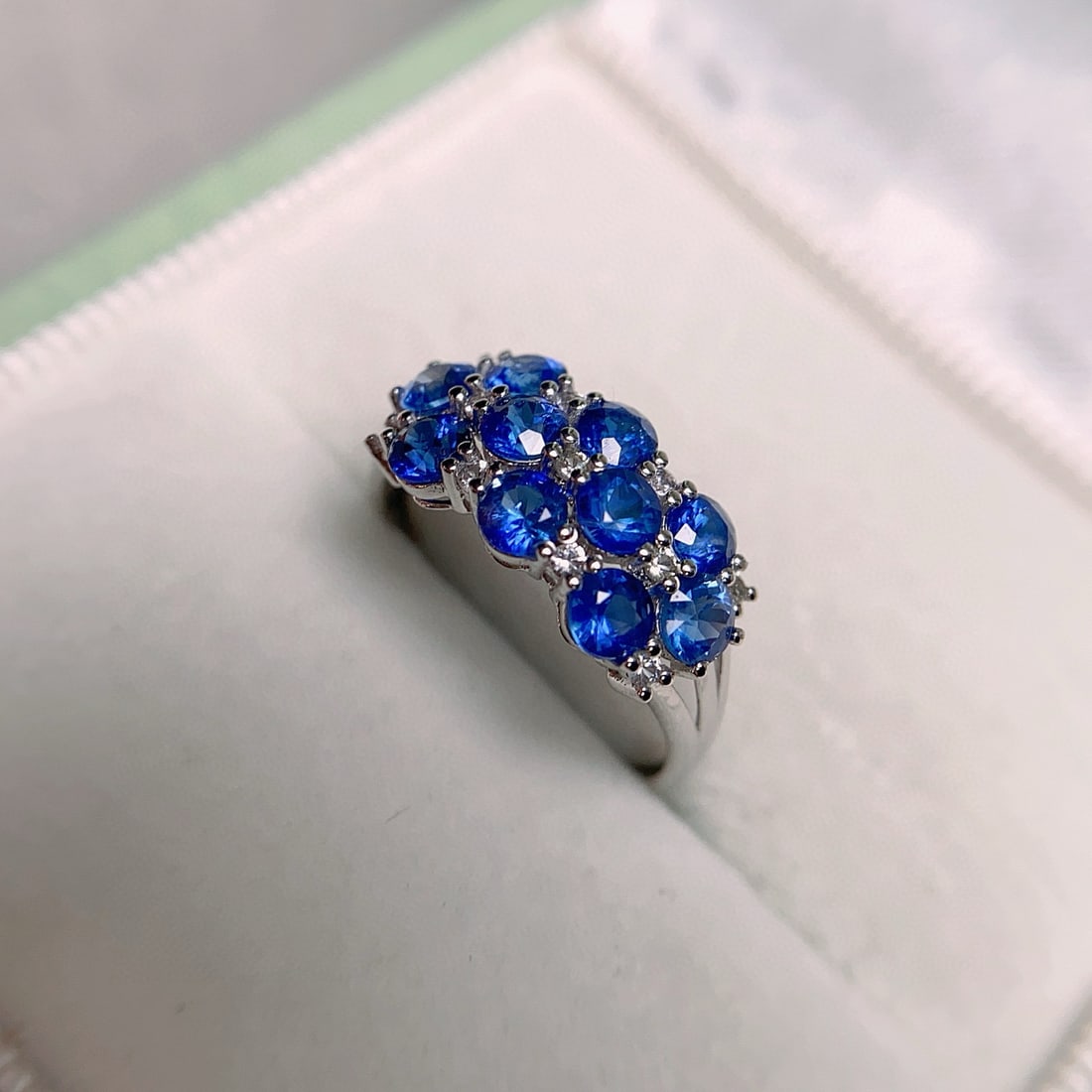 14k Gold 2.30 Ct Natural Sapphire & Sapphire Ring: Ref:231031137 // gold content:14k gold // ring size:7. 25us // // main gemstone:sapphire // shape:round // carat weight:2. 30ct // color:blue // treatment:natural // cut grade:g // // adjacent