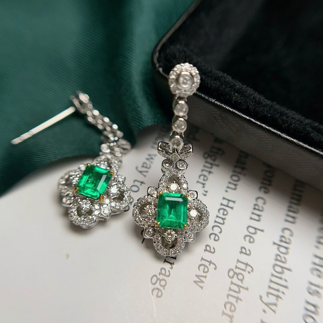 14k Gold 1.52 Ctw Natural Emerald & Diamond Earrings - 6