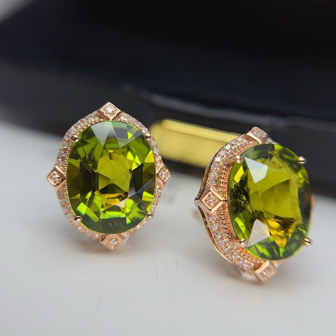 14k Gold 7.60 Ct Natural Tourmaline & Diamond Earrings - 3