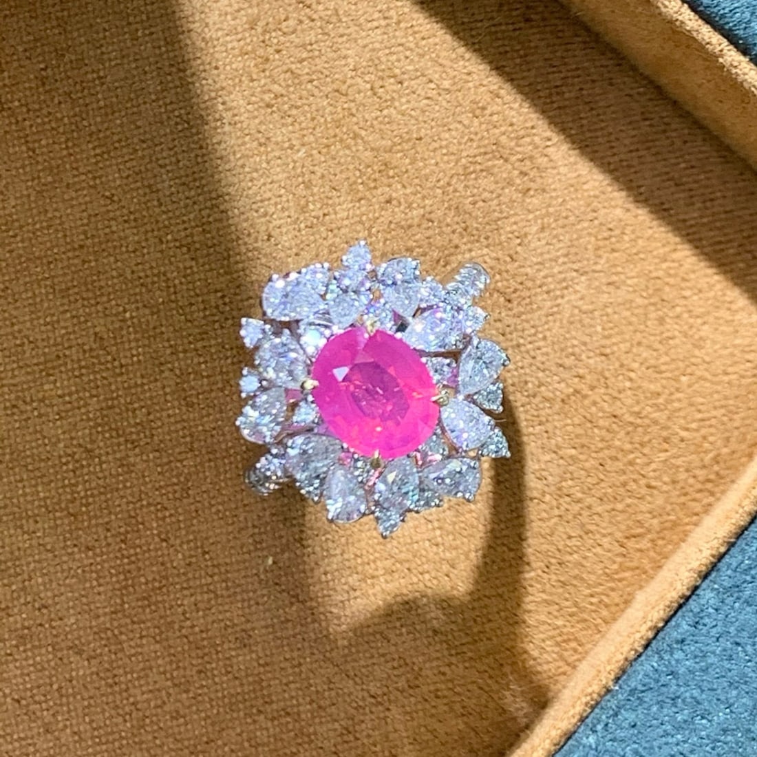 14k Gold 3.35 Ctw Natural Spinel & Diamond Ring/pendant( Without Chain ): Ref:231031150 // gold content:14k gold // ring size:7. 25us // // main gemstone:spinel // shape:oval // carat weight:1. 67ct // color:pink // treatment:natural // // adjacent gemstone 2 : diamond //