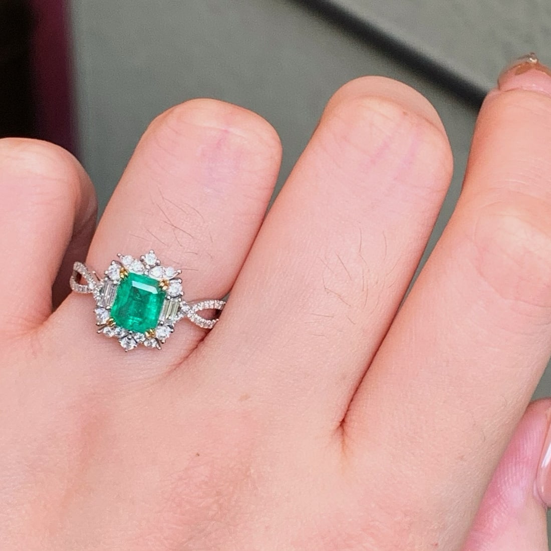 14k Gold 1.53 Ctw Natural Emerald & Diamond Ring - 7