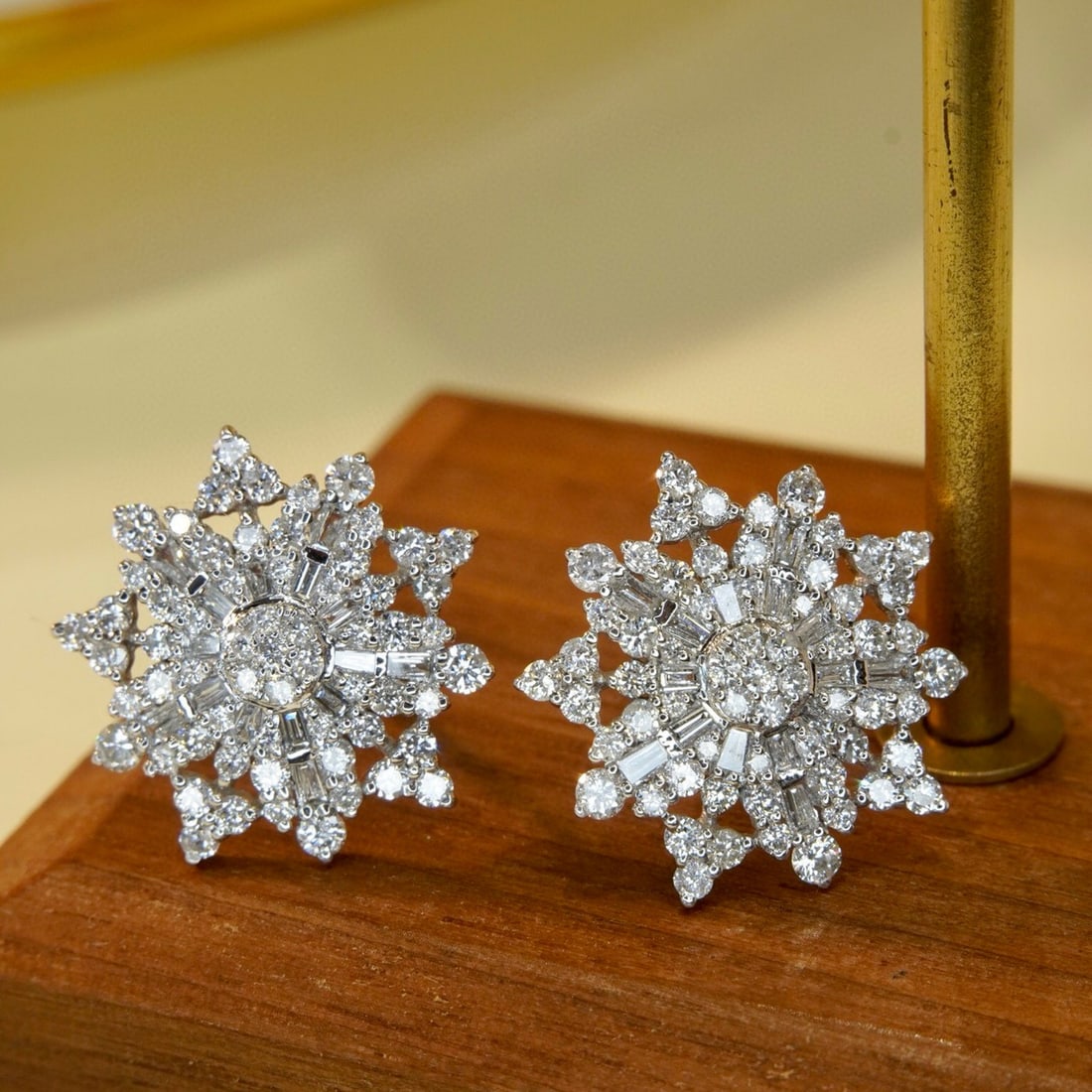 14k Gold 1.34 Ct Natural H Diamond Earrings - 2