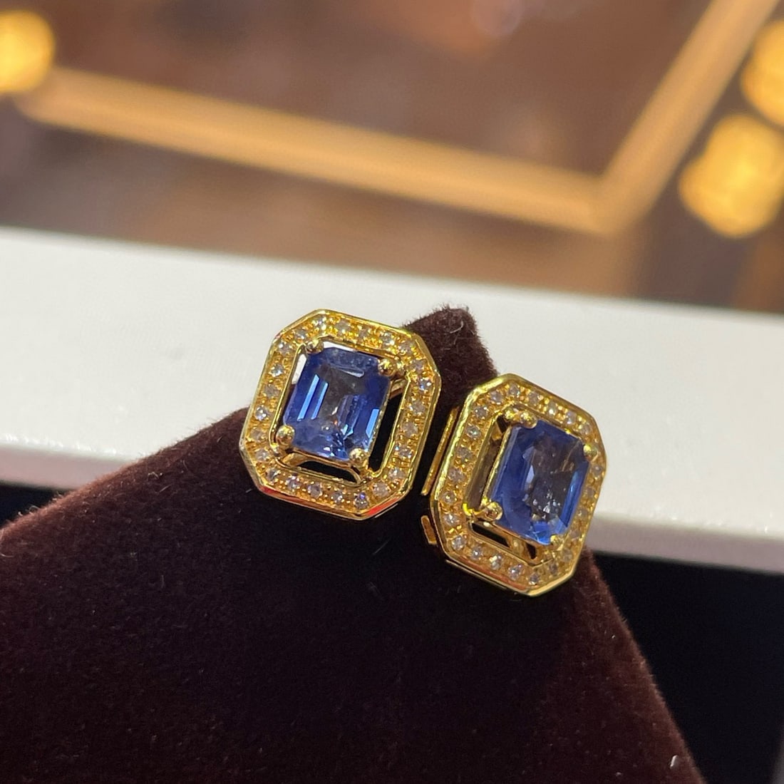 14k Gold 1.20 Ct Natural Sapphire & Diamond Earrings - 4