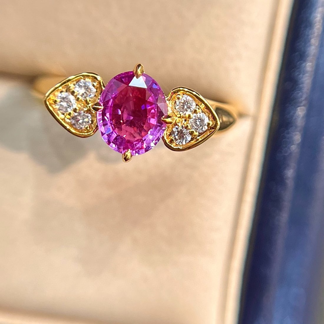 14k Gold 1.22 Ctw Natural Padparadscha Sapphire & Diamond Ring - 2
