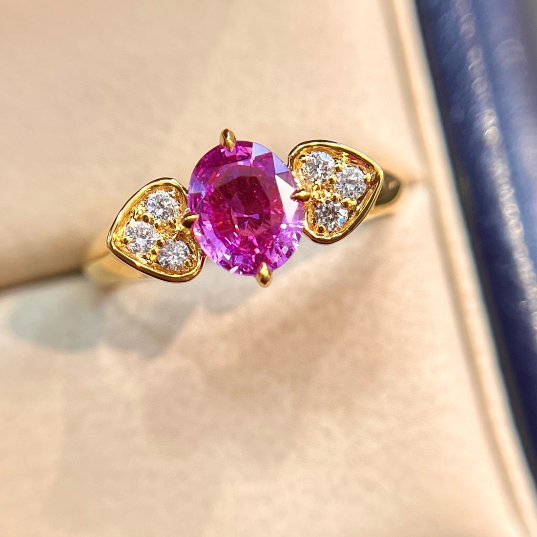 14k Gold 1.22 Ctw Natural Padparadscha Sapphire & Diamond Ring - 4