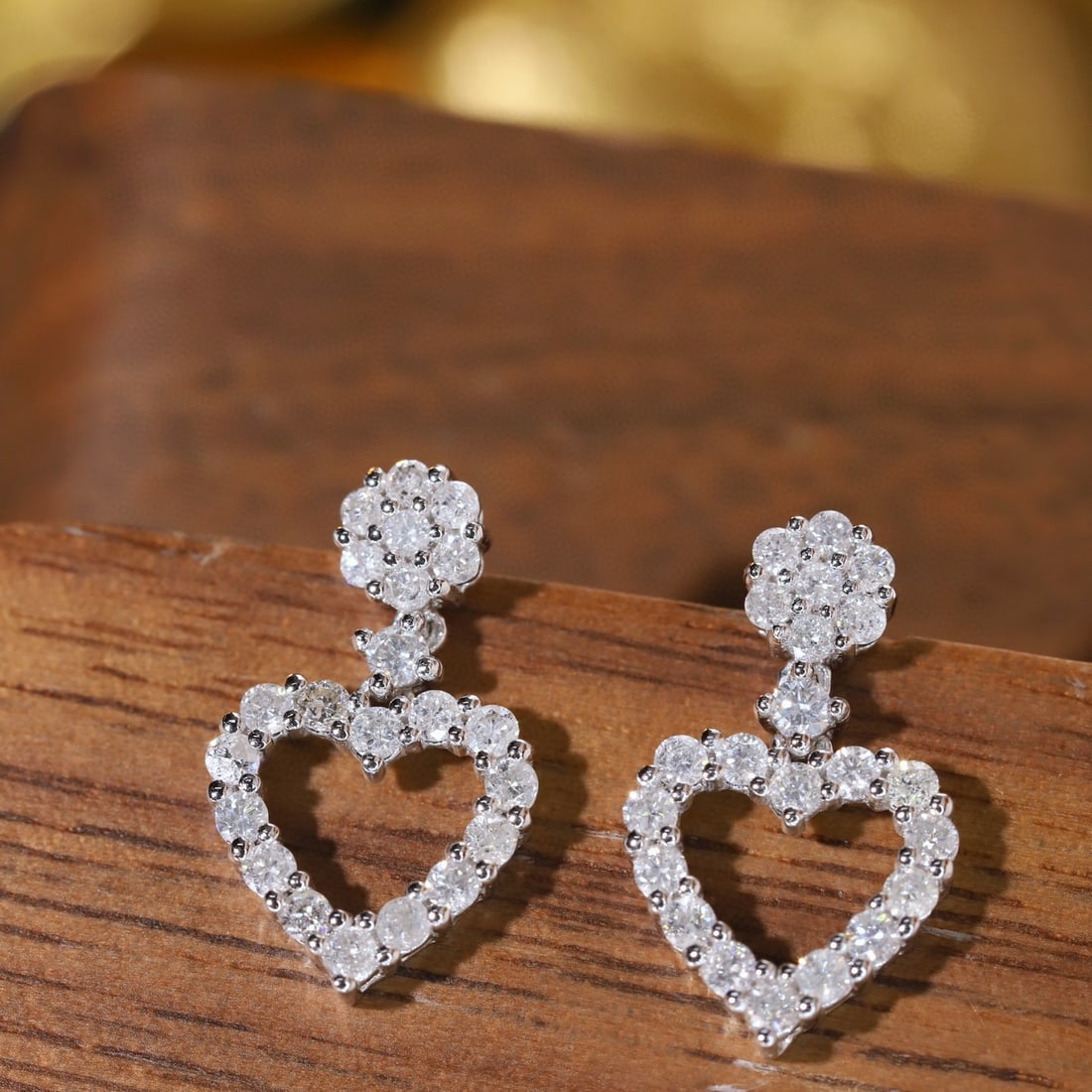 14k Gold 0.76 Ct Natural H Diamond Earrings - 4