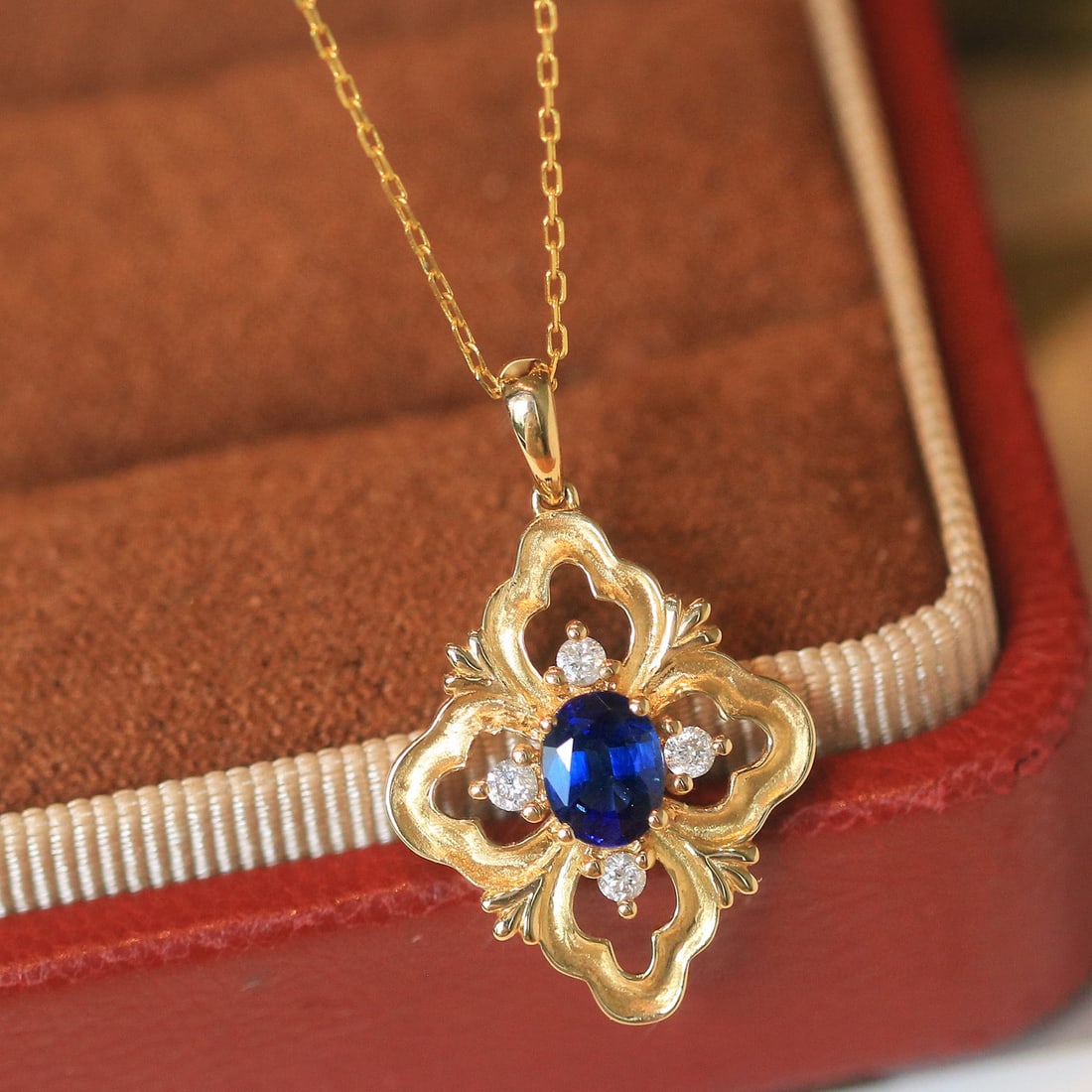 14k Gold 0.65 Ctw Natural Sapphire & Diamond Pendant( Without Chain ): Ref:231031190 // gold content:14k gold // main gemstone:sapphire // shape:oval // carat weight:0. 55ct // color:royal blue // treatment:natural // // adjacent gemstone 2 : diamond // shape:round //