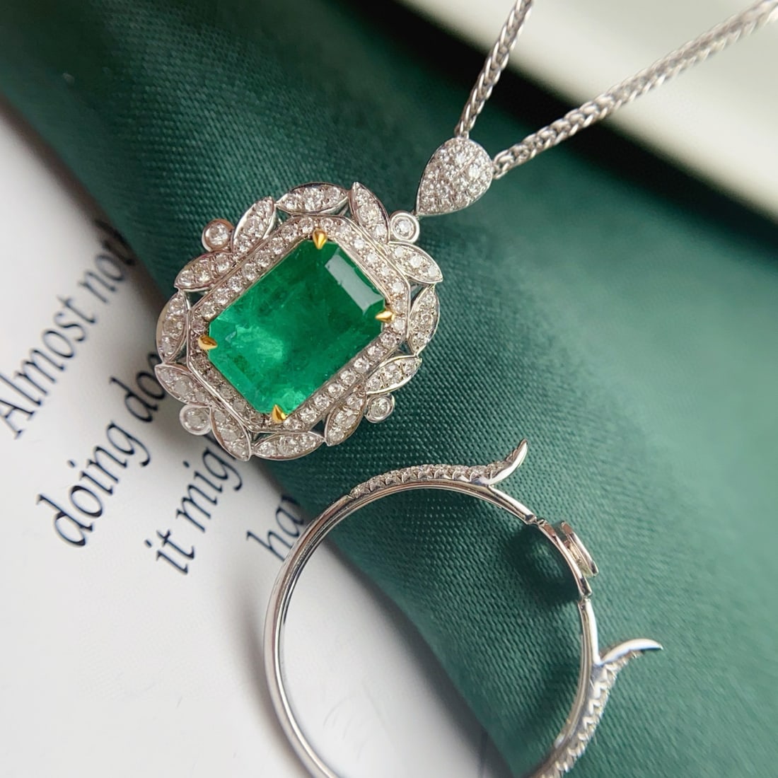 14k Gold 2.30 Ct Natural Emerald & Diamond & Sapphire Pendant( Without Chain ) - 7
