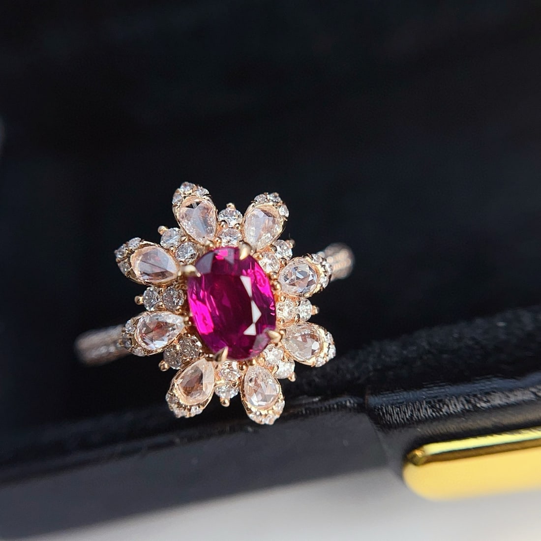 14k Gold 1.00 Ct Natural Ruby & Diamond Ring - 2
