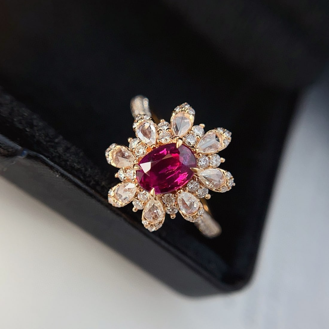 14k Gold 1.00 Ct Natural Ruby & Diamond Ring - 4