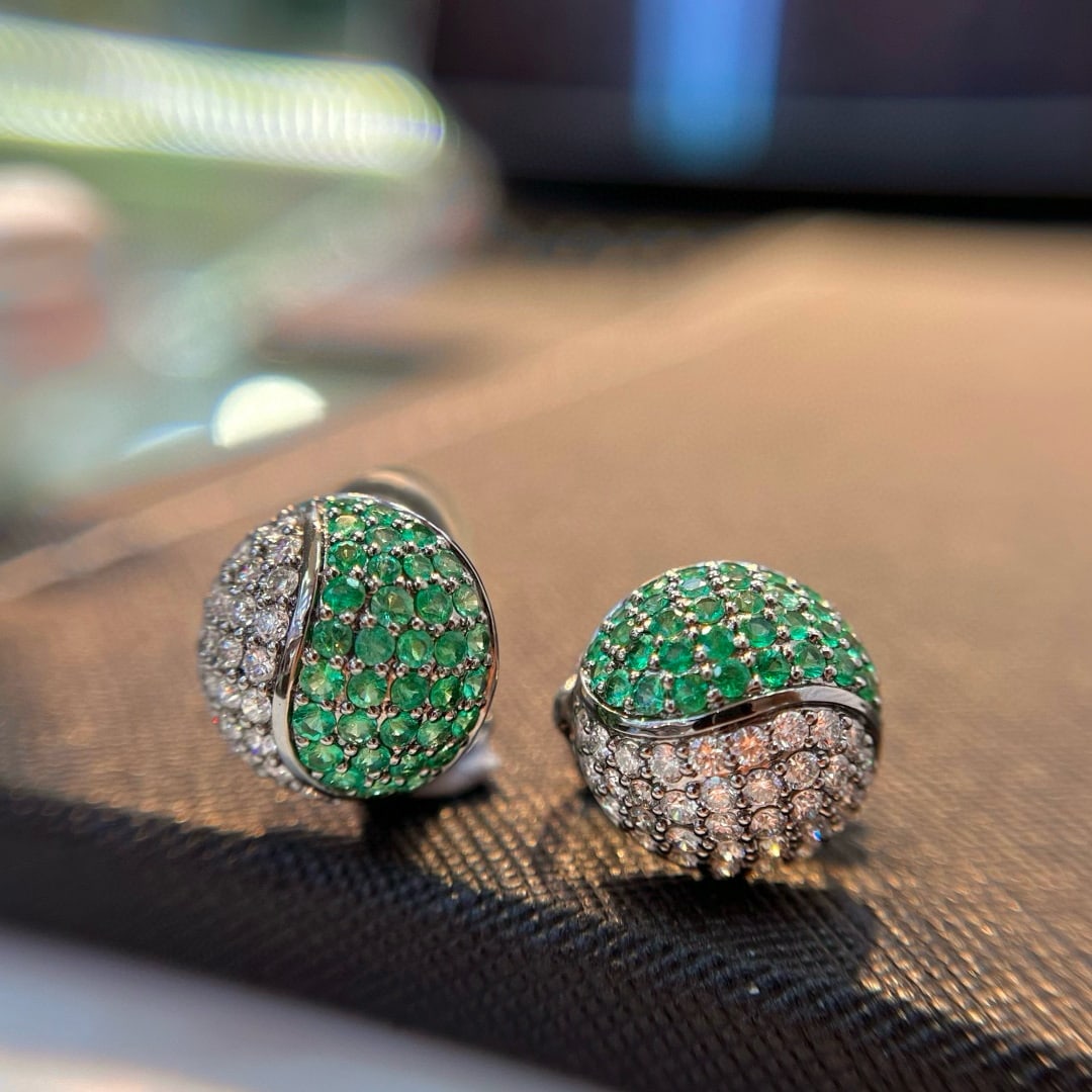 14k Gold 2.52 Ctw Natural Emerald & Diamond Earrings - 5