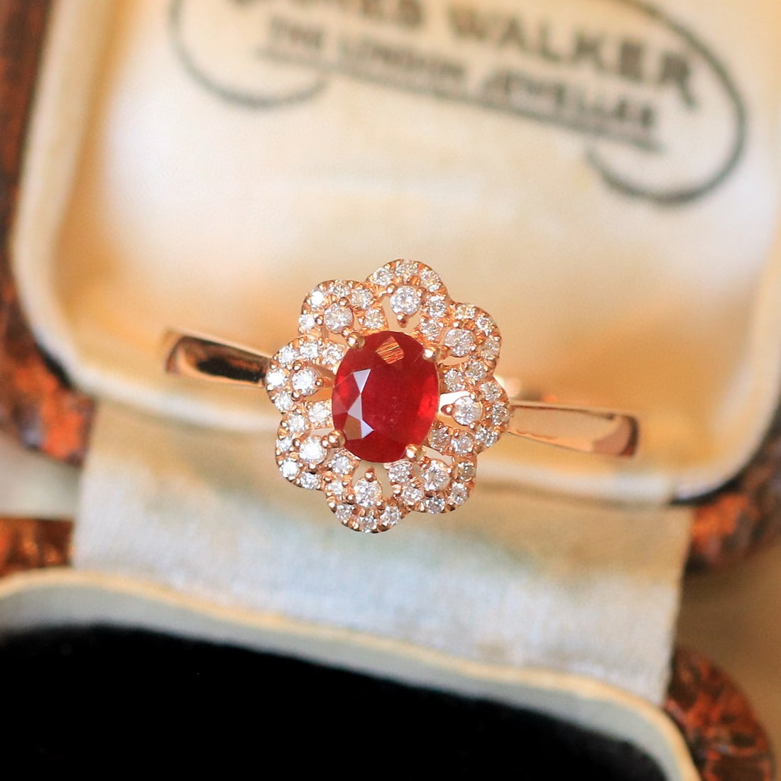 14k Gold 0.83 Ctw Natural Ruby & Diamond Ring - 6