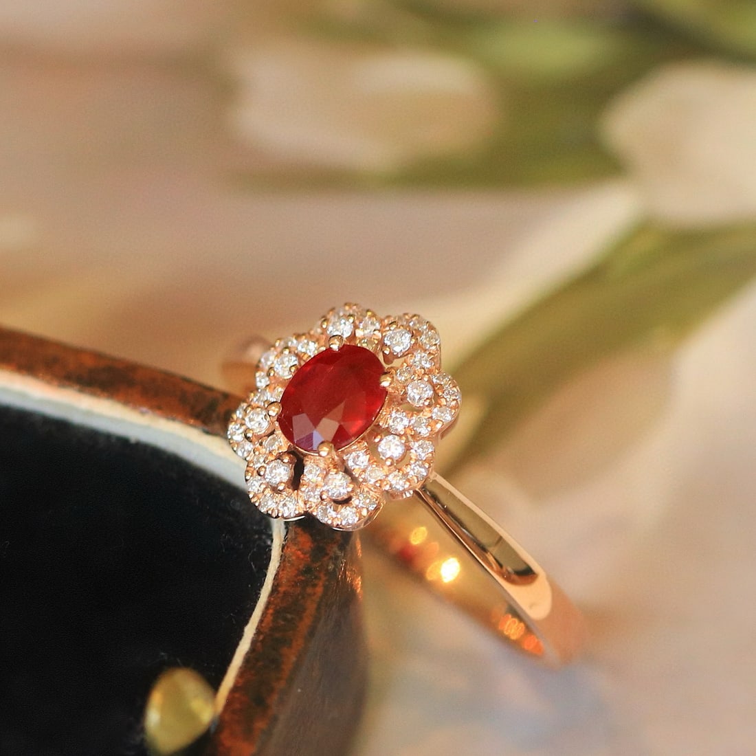 14k Gold 0.83 Ctw Natural Ruby & Diamond Ring - 8