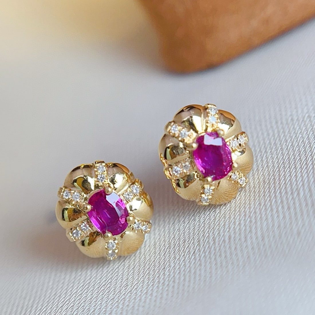 14k Gold 0.75 Ct Natural Ruby & Diamond Earrings (1 of 7)