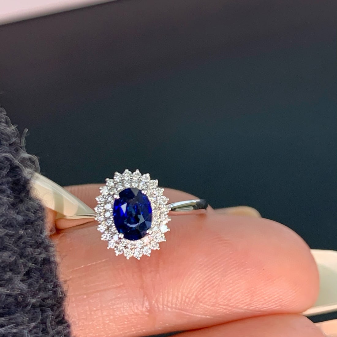 14k Gold 0.58 Ct Natural Sapphire & Diamond Ring - 3