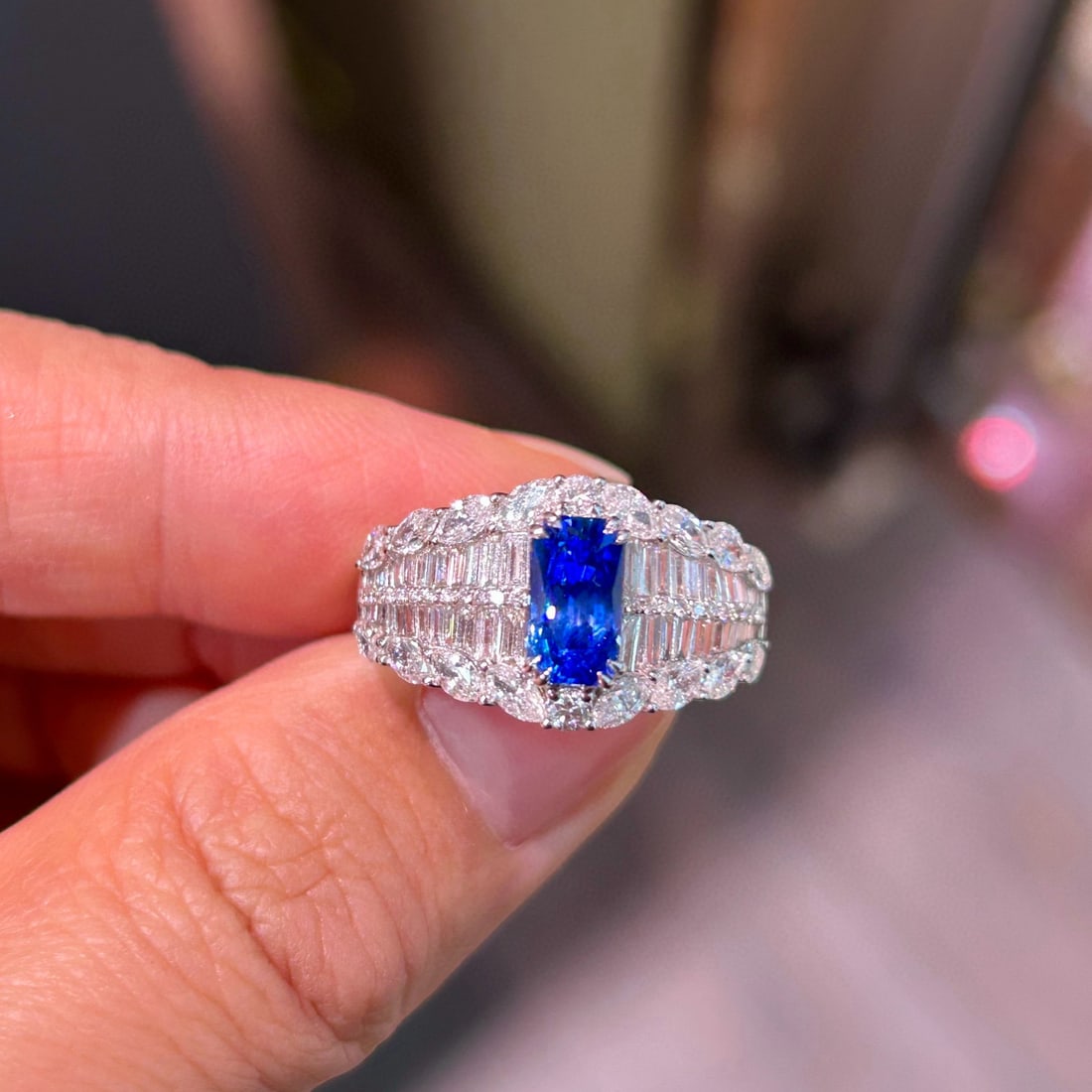 14k Gold 3.63 Ctw Natural Sapphire & Diamond Ring: Ref:231031254 // gold content:14k gold // ring size:7. 25us // // main gemstone:sapphire // shape:octagonal // carat weight:2. 02ct // color:cornflower blue // treatment:natural // // adjacent