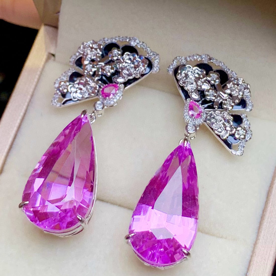 14k Gold 45.3 Ct Natural Kunzite & Diamond Earrings - 3