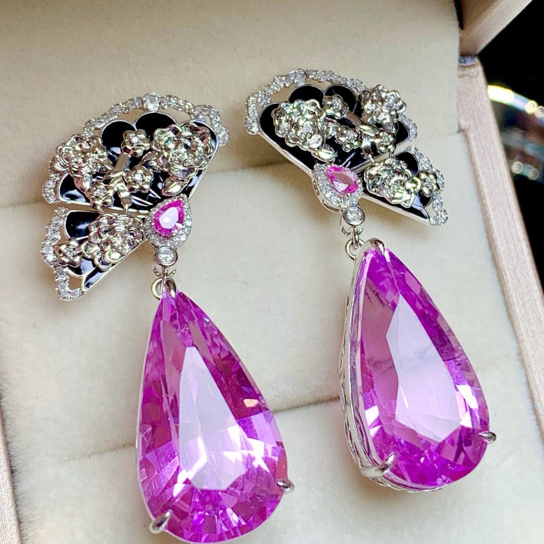 14k Gold 45.3 Ct Natural Kunzite & Diamond Earrings - 5