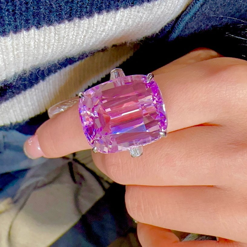 14k Gold 62.45 Ct Natural Kunzite & Diamond Ring - 4