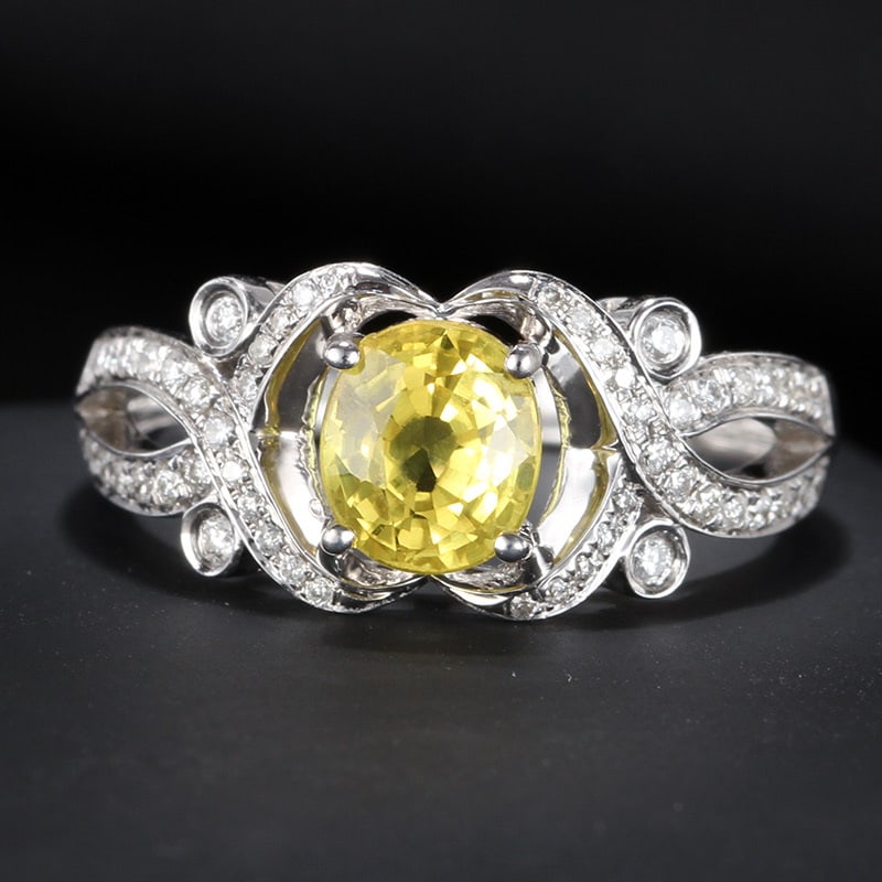 14k Gold 1.54 Ct Natural Sapphire & Diamond Ring: Ref:231032174 // gold content:14k gold // ring size:7. 25us // // main gemstone:sapphire // shape:oval // carat weight:1. 54ct // color:yellow // treatment:natural // // adjacent gemstone 2 : diamond