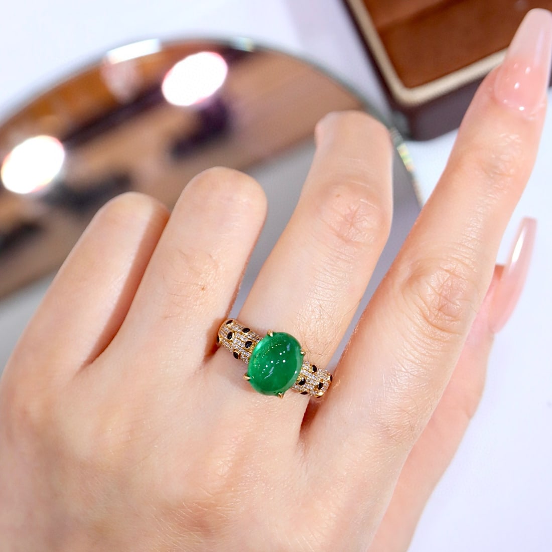 14k Gold 4.01 Ctw Vivid Green Natural Emerald & Diamond Ring - 4