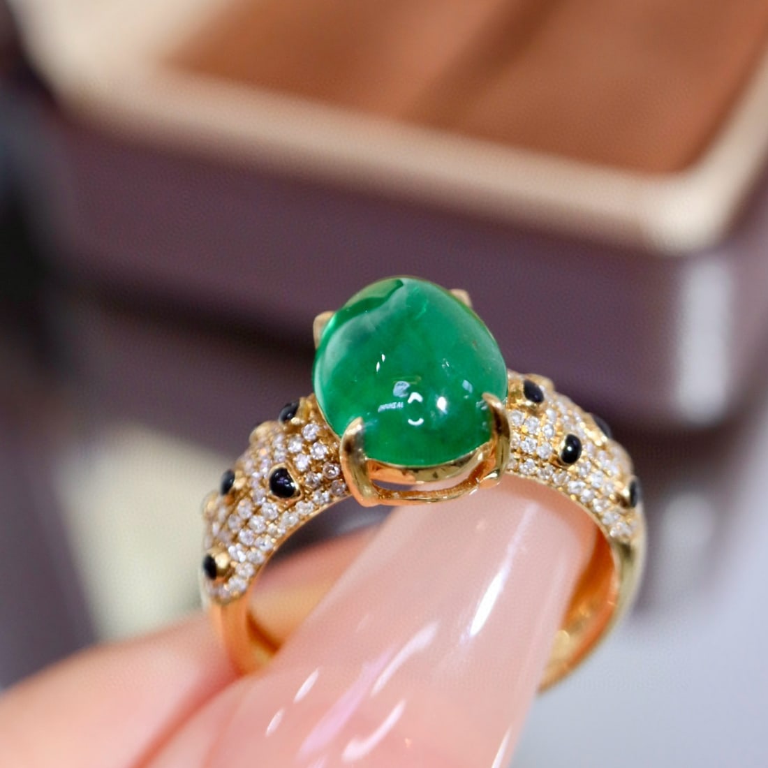 14k Gold 4.01 Ctw Vivid Green Natural Emerald & Diamond Ring - 5