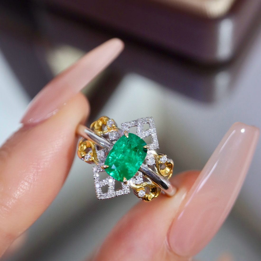 14k Gold 1.03 Ctw Natural Emerald & Diamond Ring - 6