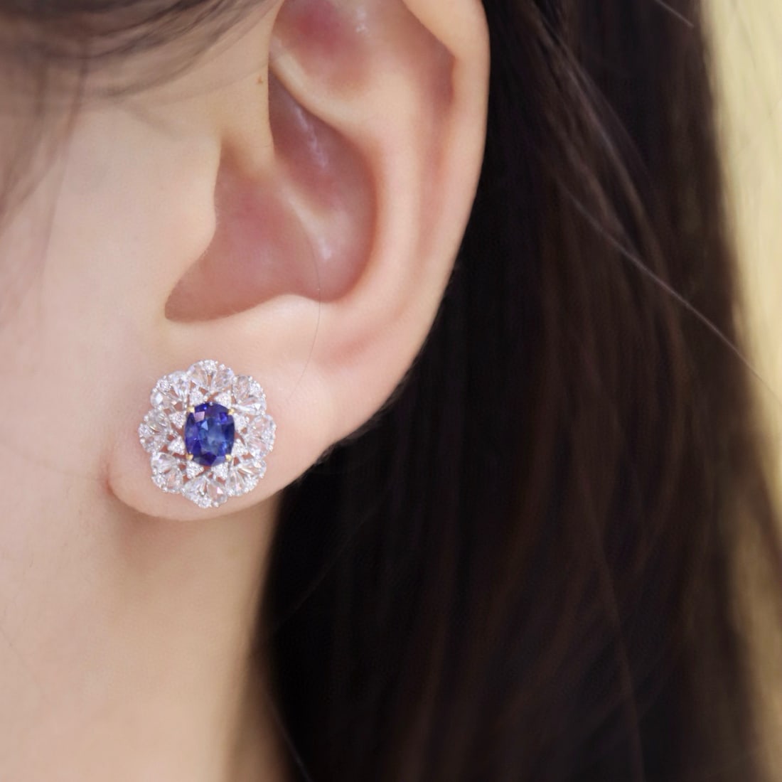 14k Gold 2.2 Ctw Vivid Blue Natural Sapphire & Diamond Earrings - 5
