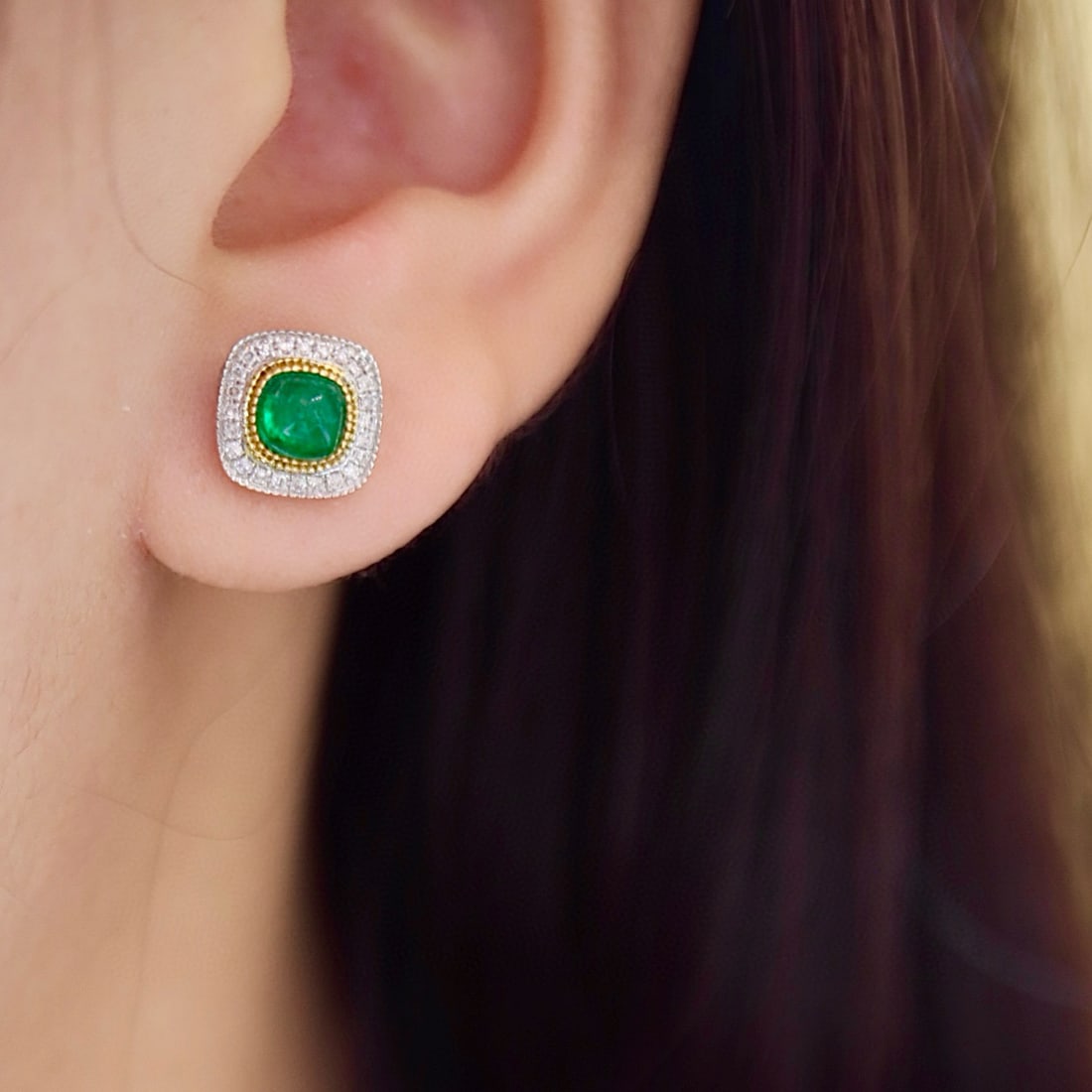 14k Gold 1.12 Ctw Natural Emerald & Diamond Earrings - 4