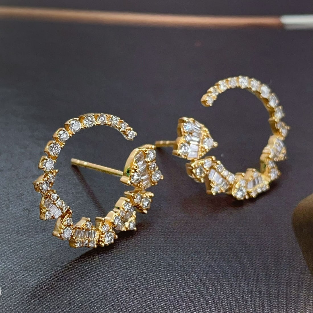 14k Gold 0.64 Ct Natural H Diamond Earrings - 3