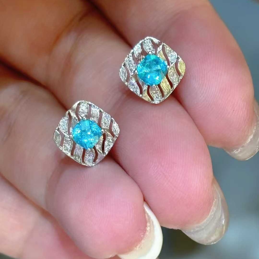 14k Gold 0.42 Ct Natural Paraiba Tourmaline & Diamond Earrings - 3