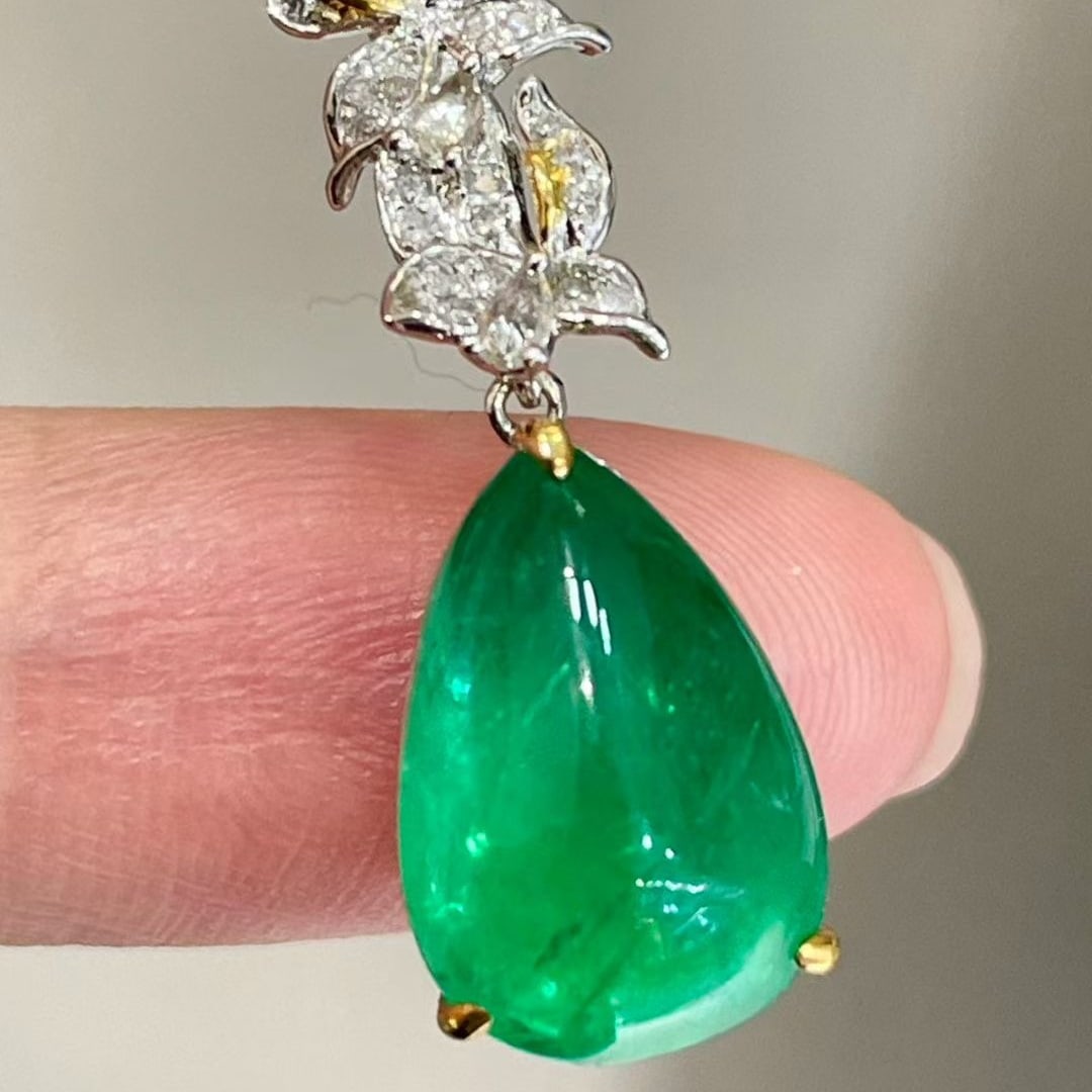 14k Gold 4.1 Ct Natural Emerald & Diamond Pendant( Without Chain ) - 5