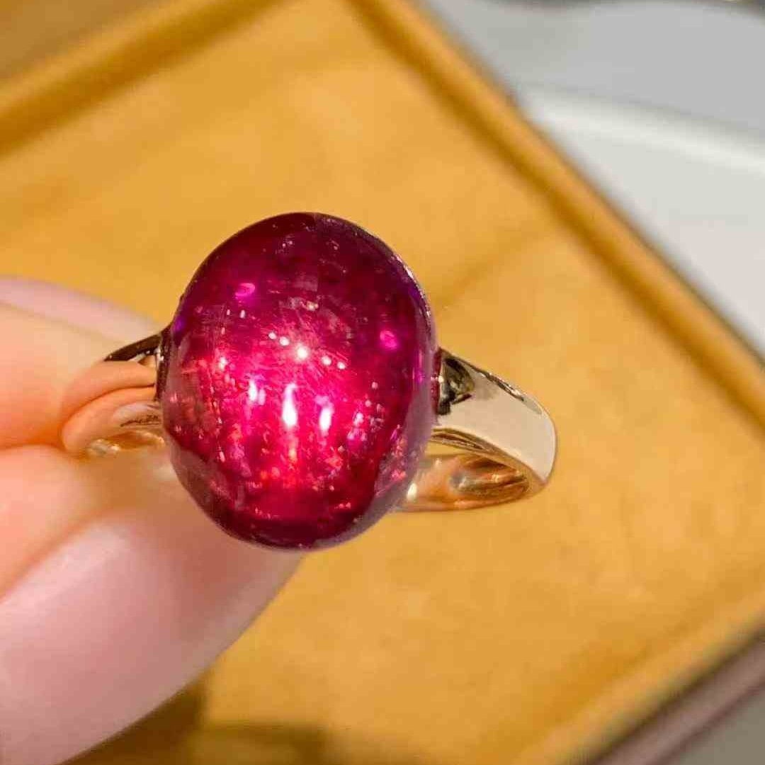 14k Gold 4.65 Ct Natural Tourmaline Ring: Ref:231032310 // gold content:14k gold // ring size:7. 25us // // main gemstone:tourmaline // shape:oval // carat weight:4. 65ct // color:red // treatment:natural // Condition: New Low Estimate: