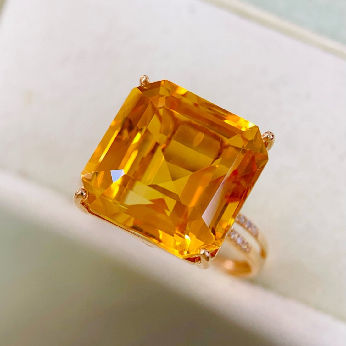 14k Gold 11.01 Ctw Natural Citrine & Diamond Ring - 2