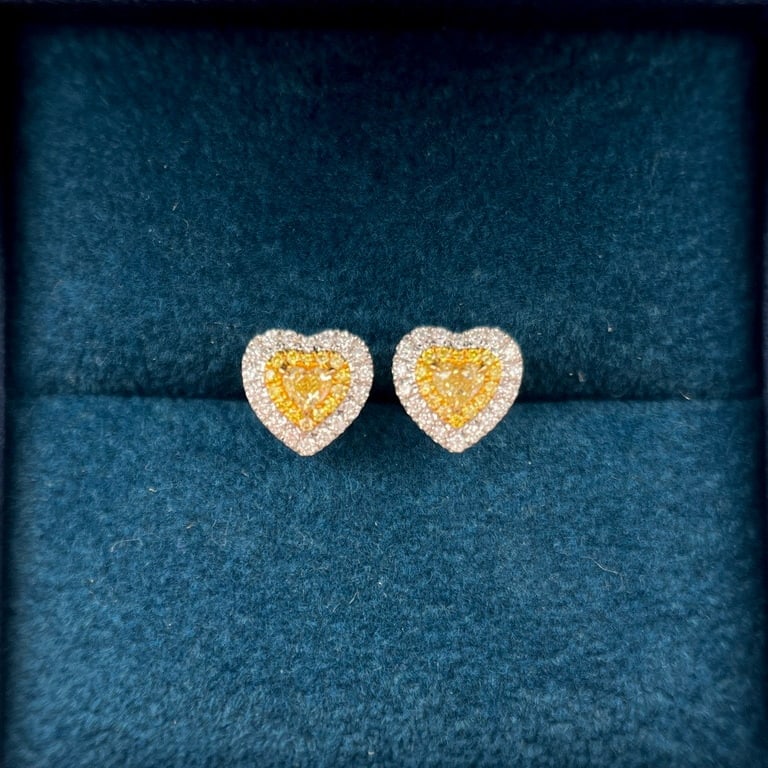 14k Gold 0.21 Ct Natural Yellow Diamond & Diamond Earrings: Ref:231032323 // gold content:14k gold // main gemstone:yellow diamond // shape:heart // carat weight:0. 21ct // color:yellow // treatment:natural // // adjacent gemstone 2 : diamond // shape:round