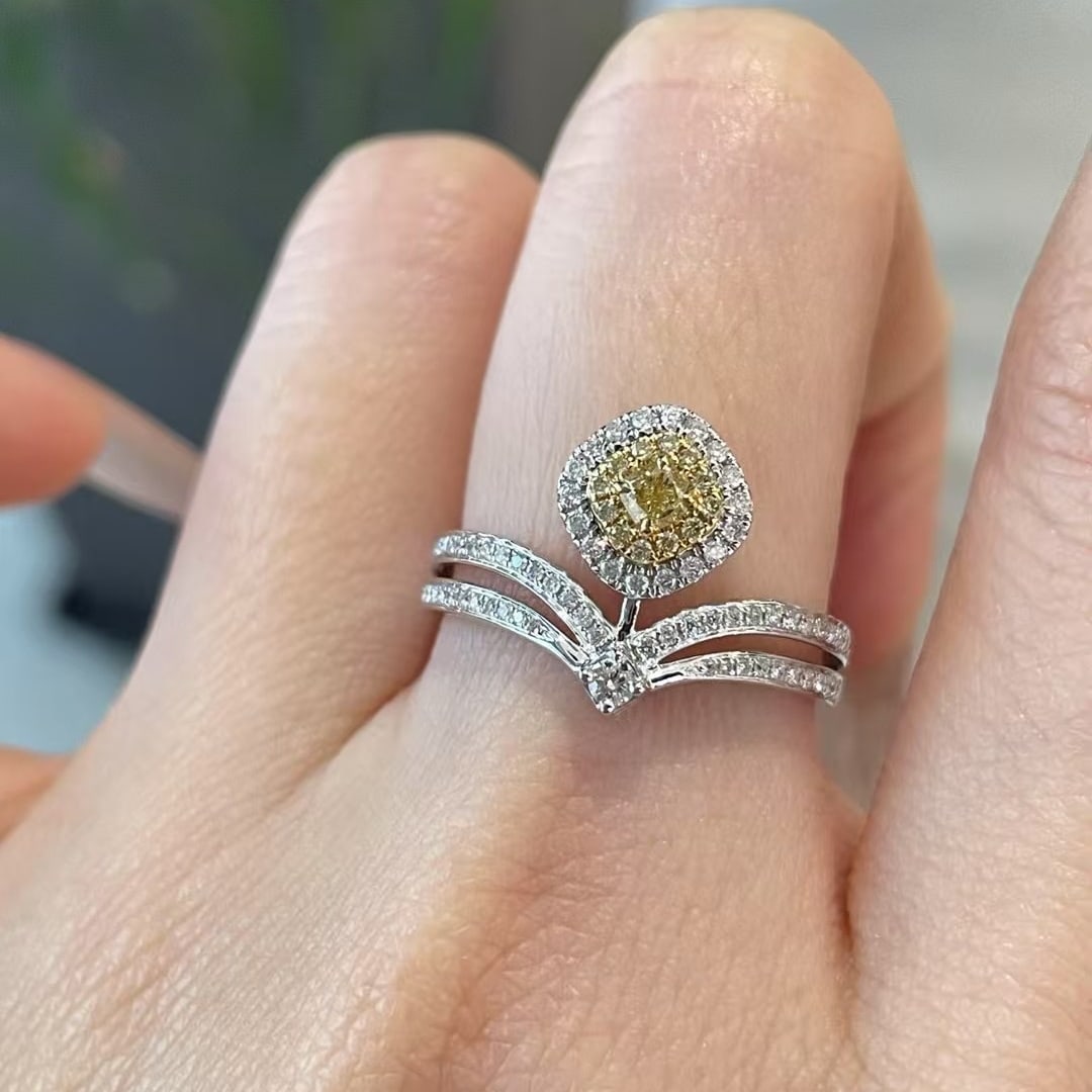 14k Gold 0.5 Ct Natural Color Diamond Ring: Ref:231032328 // gold content:14k gold // ring size:7. 25us // // main gemstone:diamond // shape:multiply // carat weight:0. 5ct // clarity grade:vs-si // color:color // treatment:natural // Low