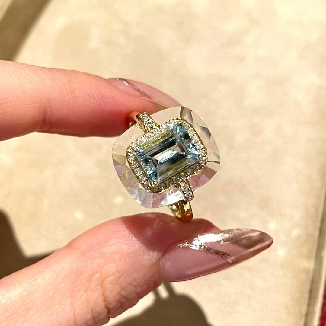 14k Gold 1.5 Ct Natural Aquamarine & Diamond Ring: Ref:231032365 // gold content:14k gold // ring size:7. 25us // // main gemstone:aquamarine // shape:octagonal // carat weight:1. 5ct // color:blue // treatment:natural // // adjacent gemstone 2 :