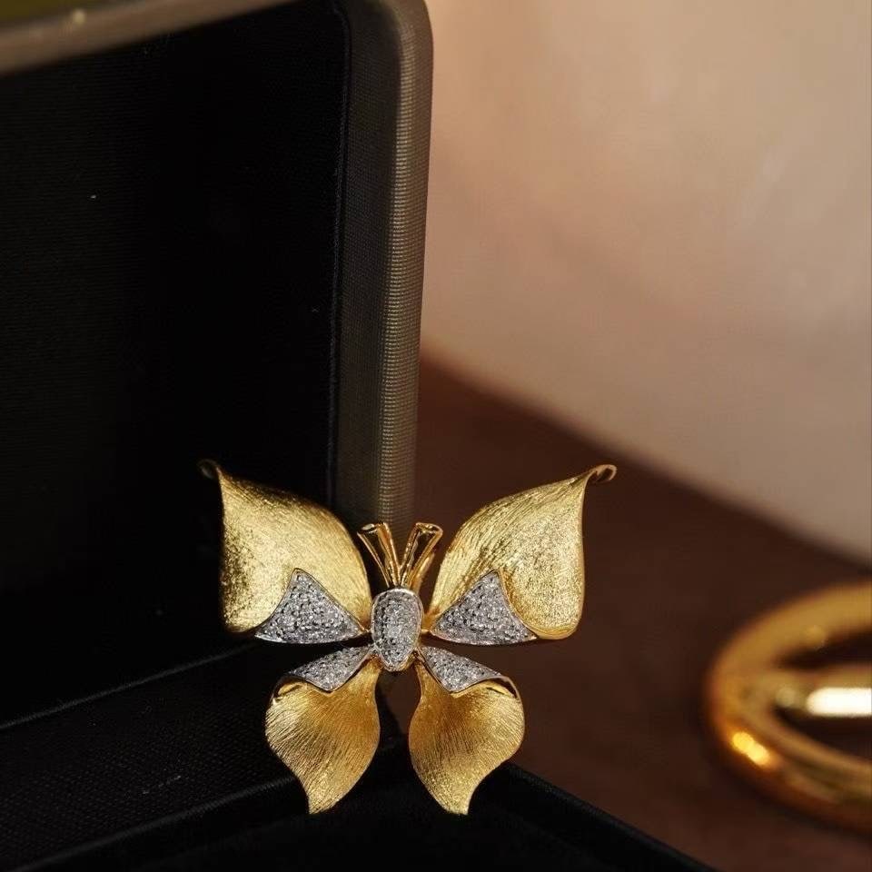 14k Gold 0.3 Ct Natural H Diamond Pendant( Without Chain ): Ref:231032382 // gold content:14k gold // main gemstone:diamond // shape:round // carat weight:0. 3ct // clarity grade:vs-si // color:h // treatment:natural // cut grade:g // Condition: New Low