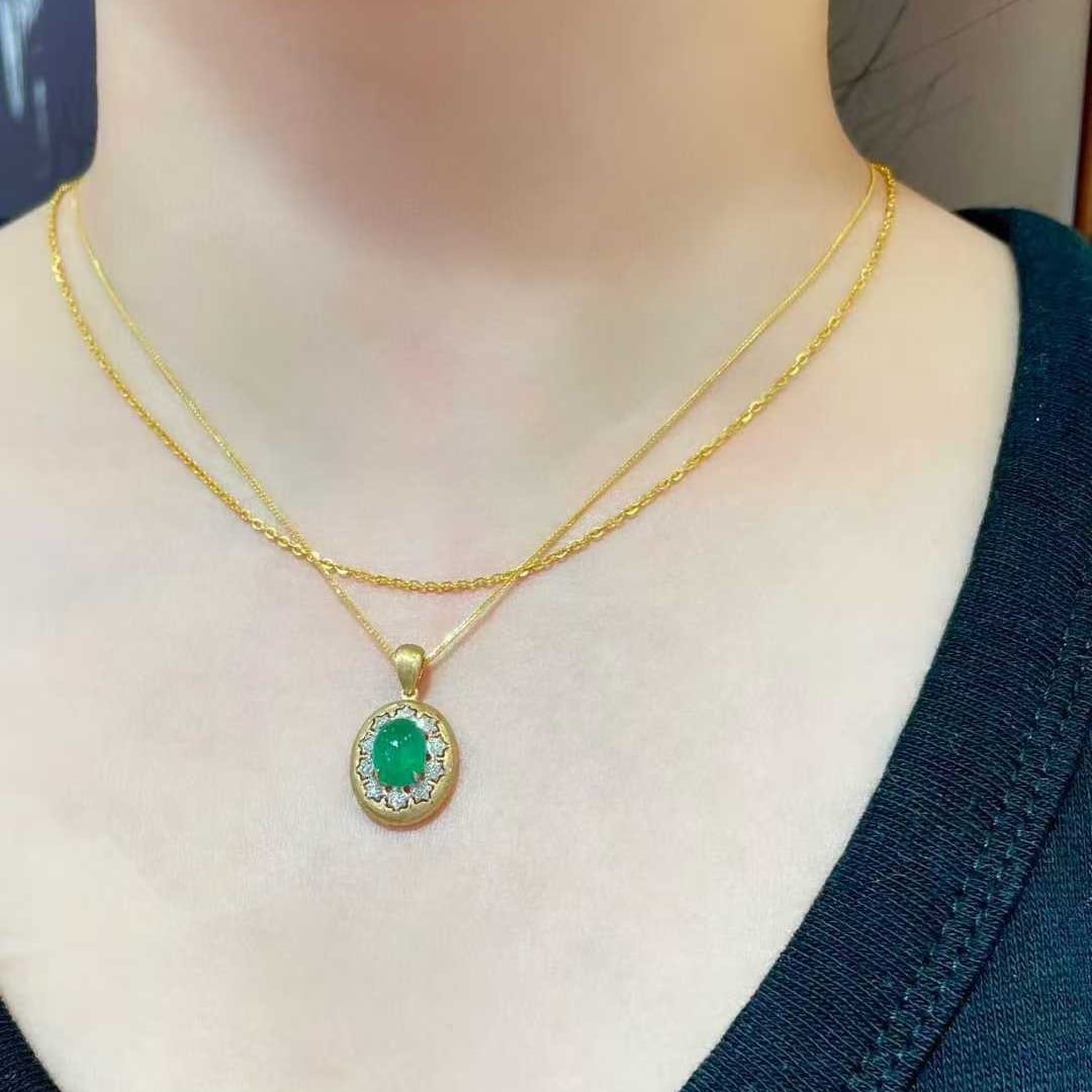 14k Gold 2 Ct Vivid Green Natural Emerald & Diamond Pendant( Without Chain ) - 3