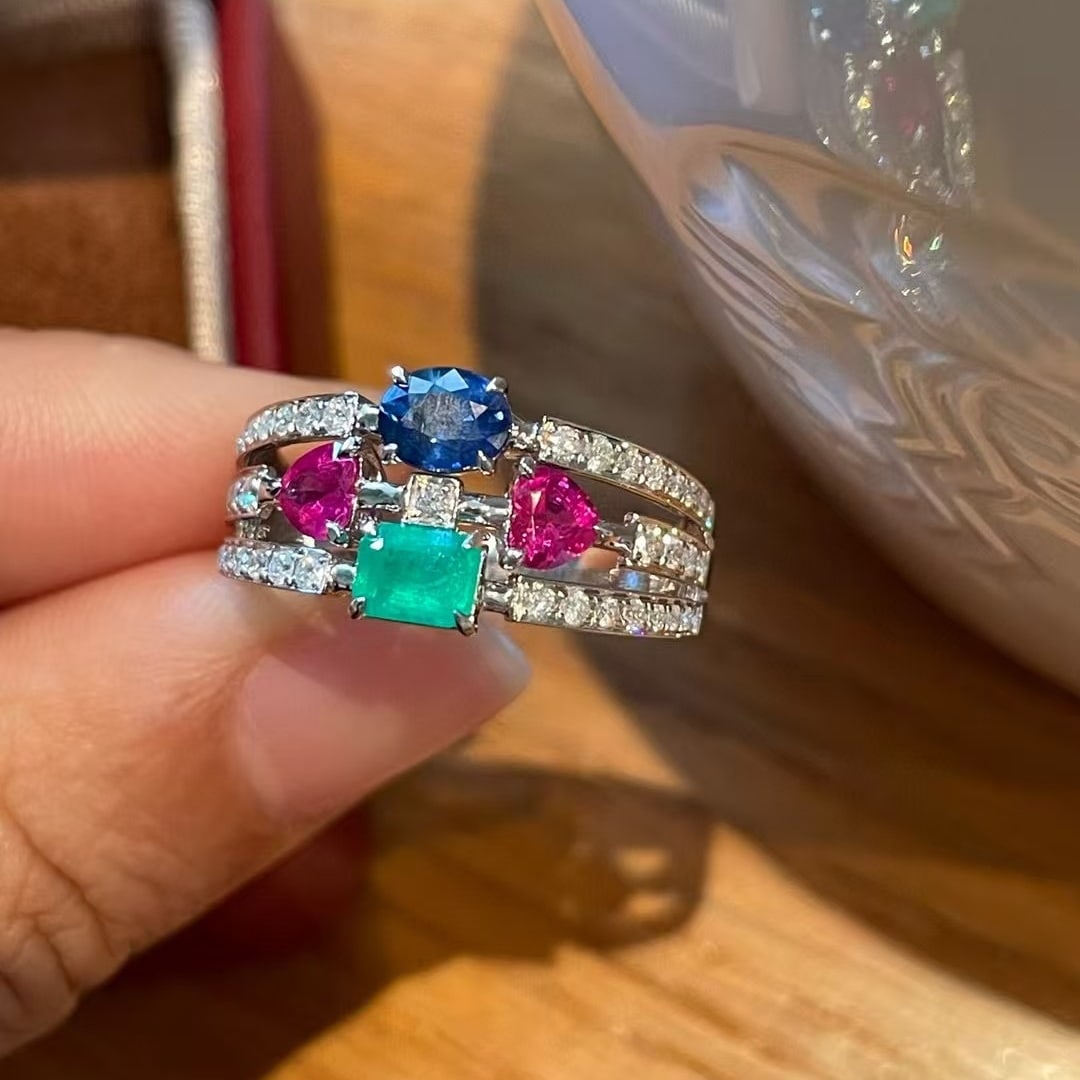 14k Gold 1.4 Ctw Natural Ruby & Emerald & Sapphire Ring - 2
