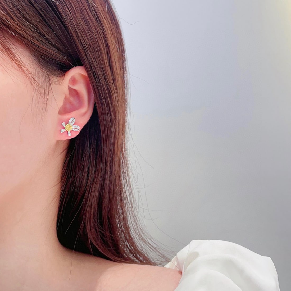 14k Gold 0.72 Ctw Natural Yellow Diamond & Diamond Earrings - 4