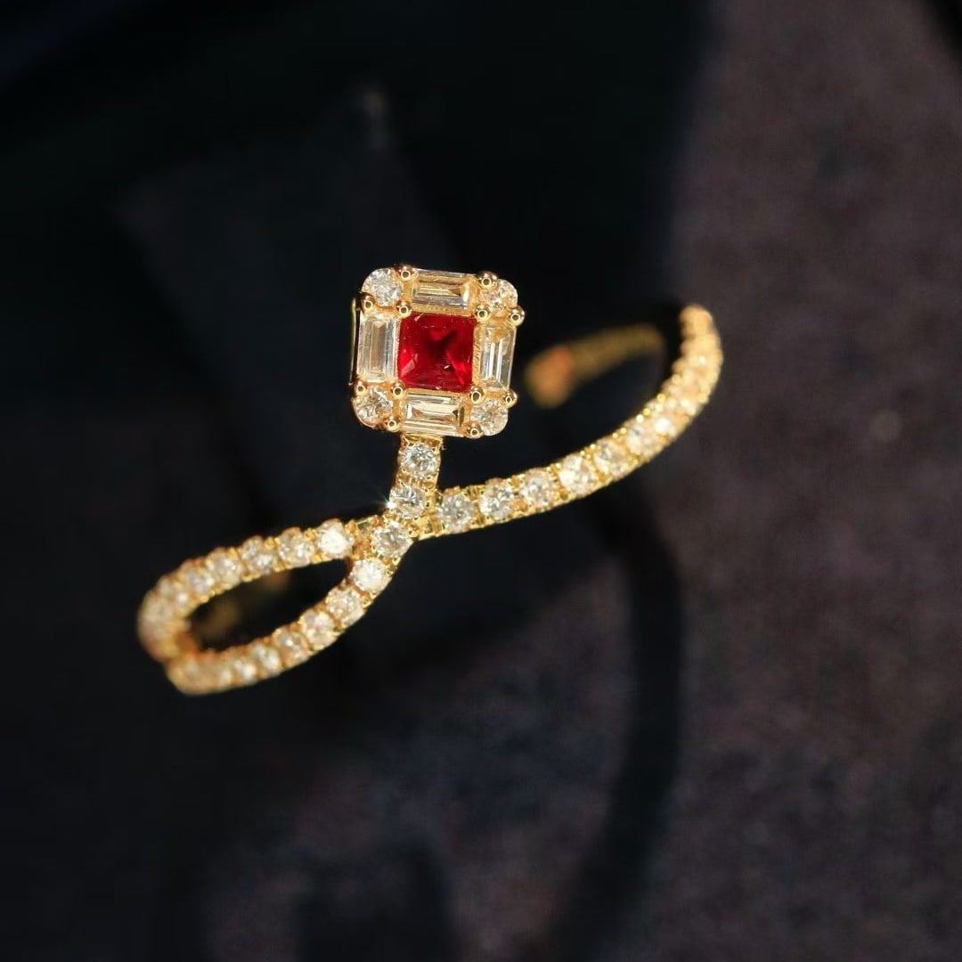 14k Gold 0.36 Ctw Natural Ruby & Diamond Ring: Ref:231032415 // gold content:14k gold // ring size:7. 25us // // main gemstone:ruby // shape:square // carat weight:0. 07ct // color:red // treatment:natural // // adjacent gemstone 2 : diamond //